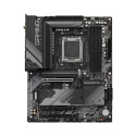 GIGABYTE B650 GAMING X AX V2 - Socket AM5 - motherboard