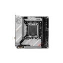 MSI | MPG B760I EDGE WIFI | Processor family Intel | Processor socket  LGA1700 | DDR5 DIMM | Memory 