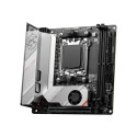 MSI | MPG B650I EDGE WIFI | Processor family AMD | Processor socket AM5 | DDR5 DIMM | Memory slots 2