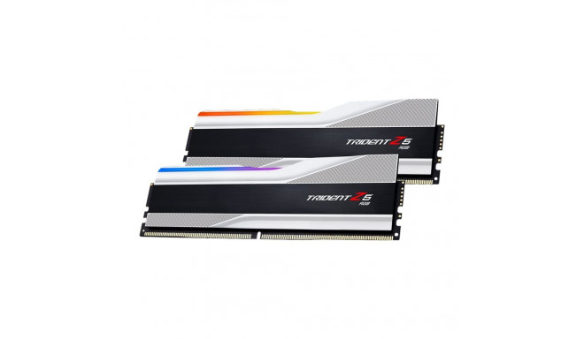 G.Skill | Trident Z5 RGB | 32 GB | DDR5 | 6400 MHz | PC/server | Registered No | ECC No