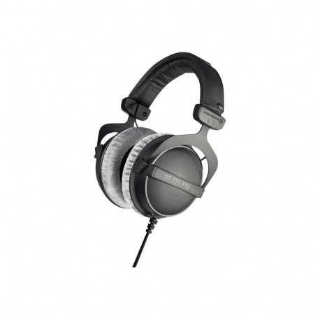 Beyerdynamic juhtmega stuudiokõrvaklapid DT 770 PRO on-ear must