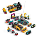 LEGO 60389 Custom Cars Garage Constructor