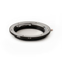 Urth Lens Mount Adapter: Compatible with Leica R Lens to Canon (EF / EF S) Camera Body