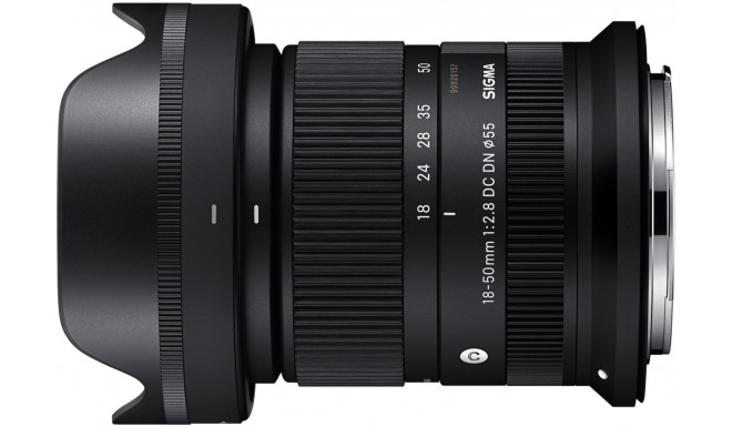 Sigma 18-50mm f/2.8 DC DN Contemporary lens for Canon RF