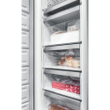 Built in freezer Whirlpool AFB18402