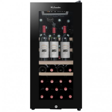 Wine cellar with built-in air vacuum La Sommeliere