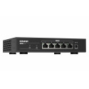 QNAP QSW-1105-5T - 2,5 GbE -5-porttinen kytkin