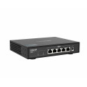 QNAP QSW-1105-5T - 2,5 GbE -5-porttinen kytkin