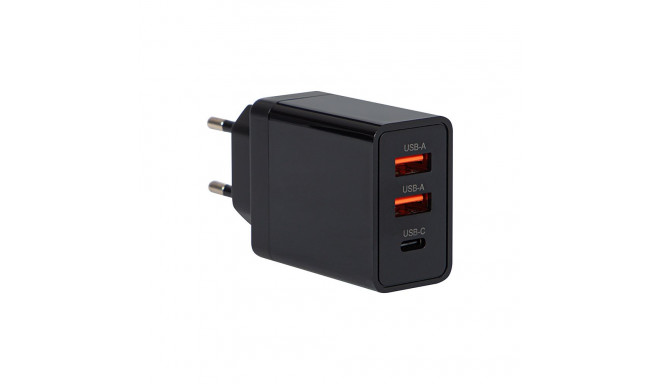 76-018# Võrgulaadija pistikupesa USBx2 + USB-C QC 30W