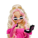 Doll Barbie Dream Besties Malibu