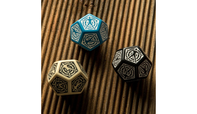 Q Workshop D12 Hit Location Dice Sand And Black Colors