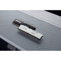 Kingston FURY 32 GB DDR5-5600 Kit, memory (white, KF556C36BWEK2-32, Beast, XMP, EXPO)