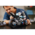 "LEGO Technic BMW M 1000 RR 42130"