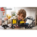 "LEGO Technic Volvo FMX LKW mit EC230 Electric Raupenbagger 42175"