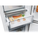 CNCQ2T620DW Fridge