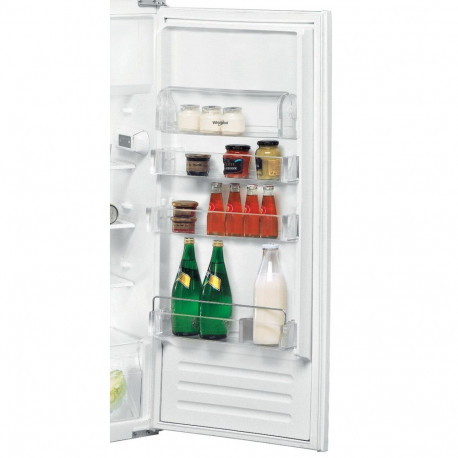 Whirlpool külmik ARG 7342 energiatõhususklass E integreeritud larder kõrgus 122 cm külmiku netomaht 