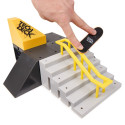 Tech Deck , Pyramid Shredder, X-Connect Park Creator, Customizable and Buildable Ramp Set with Exclu