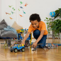 schleich Dinosaurs Off-road vehicle with dino outpost