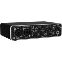 Behringer UMC204HD supplementary music equipment