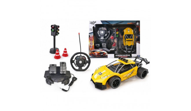 Car R/C with steeing wheel and pedals