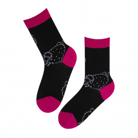 SOKISAHTEL LAMB musta värvi meriinovillased lammastega sokid 444, 446