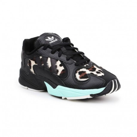 Adidas Yung-1 M FV6448 shoes (EU 44 2/3)