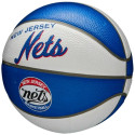Wilson NBA Team Retro Brooklyn Nets Mini Ball WTB3200XBBRO (3)
