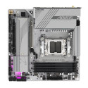 Mainboard|GIGABYTE|AMD B650|SAM5|Micro-ATX|Memory DDR5|Memory slots 4|1xPCI-Express 4.0 4x	|1xPCI-Ex