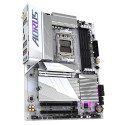 GIGABYTE B650E AORUS ELITE X AX ICE Emaplaat - AMD Ryzen 9000 seeria protsessorid, 12+2+2-faasiline 