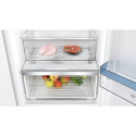 Bosch integreeritav külmkapp Serie 4 KIN86VFE0 260L E