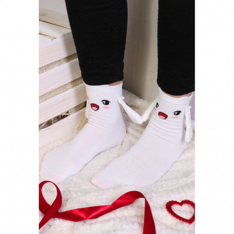 SOKISAHTEL PERLE valged magnetkäppadega sokid 444