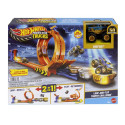 Hot Wheels Monster Trucks LOOP-AND-FLIP TROPHY CHALLENGE Playset