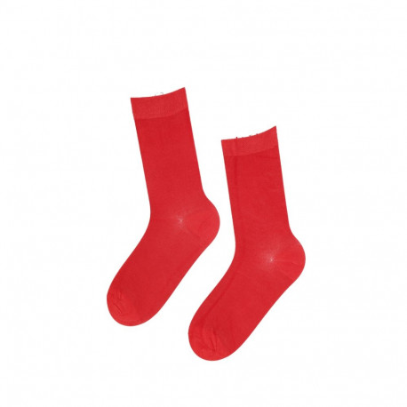 SOKISAHTEL JANNE punased naistesokid 444