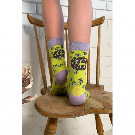 SOKISAHTEL STAY WEIRD rohelised puuvillased sokid