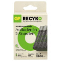 GP ReCyko M452 4-Port USB-Model Charger incl.4xAA NiMh 2600mAh