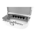 MIKROTIK RBOmniTikPG-5HacD OmniTIK 5 PoE ac CPE 5GHz 5x RJ45 1000Mb/s Access Point