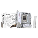 GIGABYTE X870I AORUS PRO ICE Motherboard - Supports AMD Ryzen 9000 Series CPUs, 8+2+1 phases VRM, up