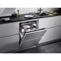 AEG FSE73727P GlassCare 7000 integreeritav nõudepesumasin 15 komplekti D