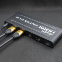 Qoltec 51798 Aktiivne HDMI Jagaja 4 x HDMI 4K x 2K | 3.4Gb/s