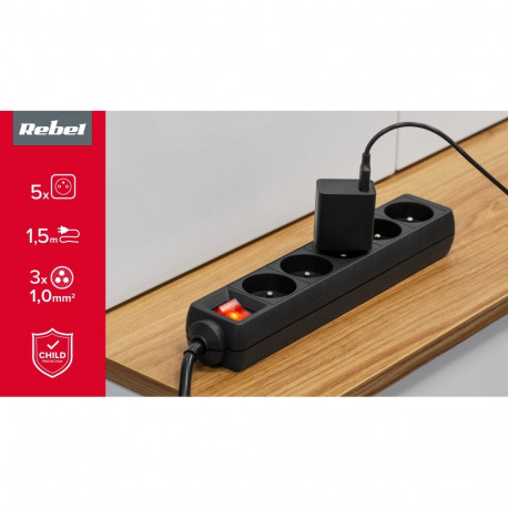 Przedłużacz 5 gniazd 1,5m typu francuskiego z przełącznikiem (3x1,0mm) Rebel czarny