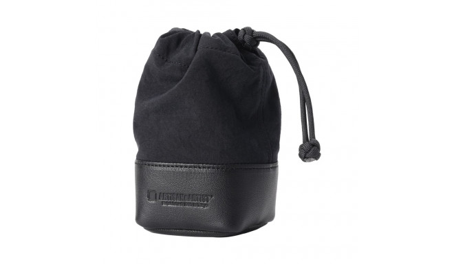Artisan & Artist I ACAM-LP140 I Fabric and Leather Lens Pouch (M) Black