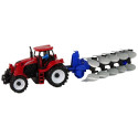 Czerwony Traktor z Pługiem Farma