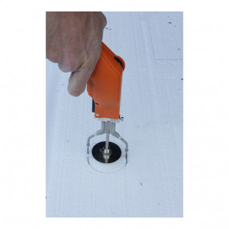 EDMA reguleeritav varutera kuumale noale – lõikesügavus 25–70 mm, 100 mm traat, 2 varutraati