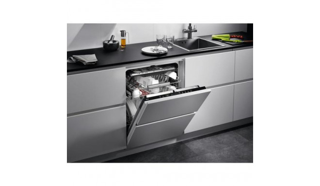 AEG FSE84718P Fully built-in 15 place settings C
