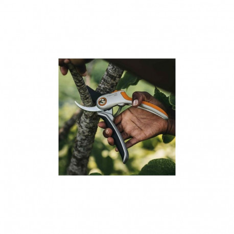 Fiskars Plus P531 pruning shears Bypass Black, Orange