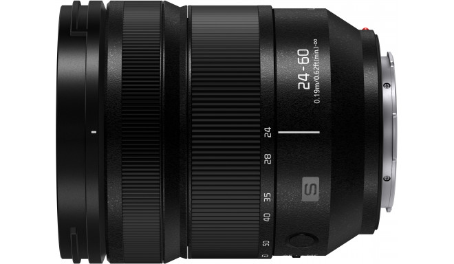 Panasonic Lumix S 24-60mm f/2.8 lens