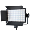 Godox LED 500C Bi Color met barndoor