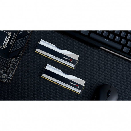 G.Skill Trident Z RGB F5-6000J3238F16GX2-TZ5RS memory module 32 GB 2 x 16 GB DDR5 6000 MT/s