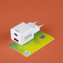 Hama laadija mini 30W PD/QC 1x USB-C, 1x USB-A valge