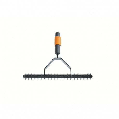 Fiskars muruaerutaja rehavars